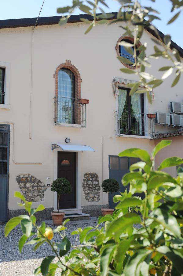 Casa Vacanze Dalmolin Hotell Valeggio sul Mincio Exteriör bild
